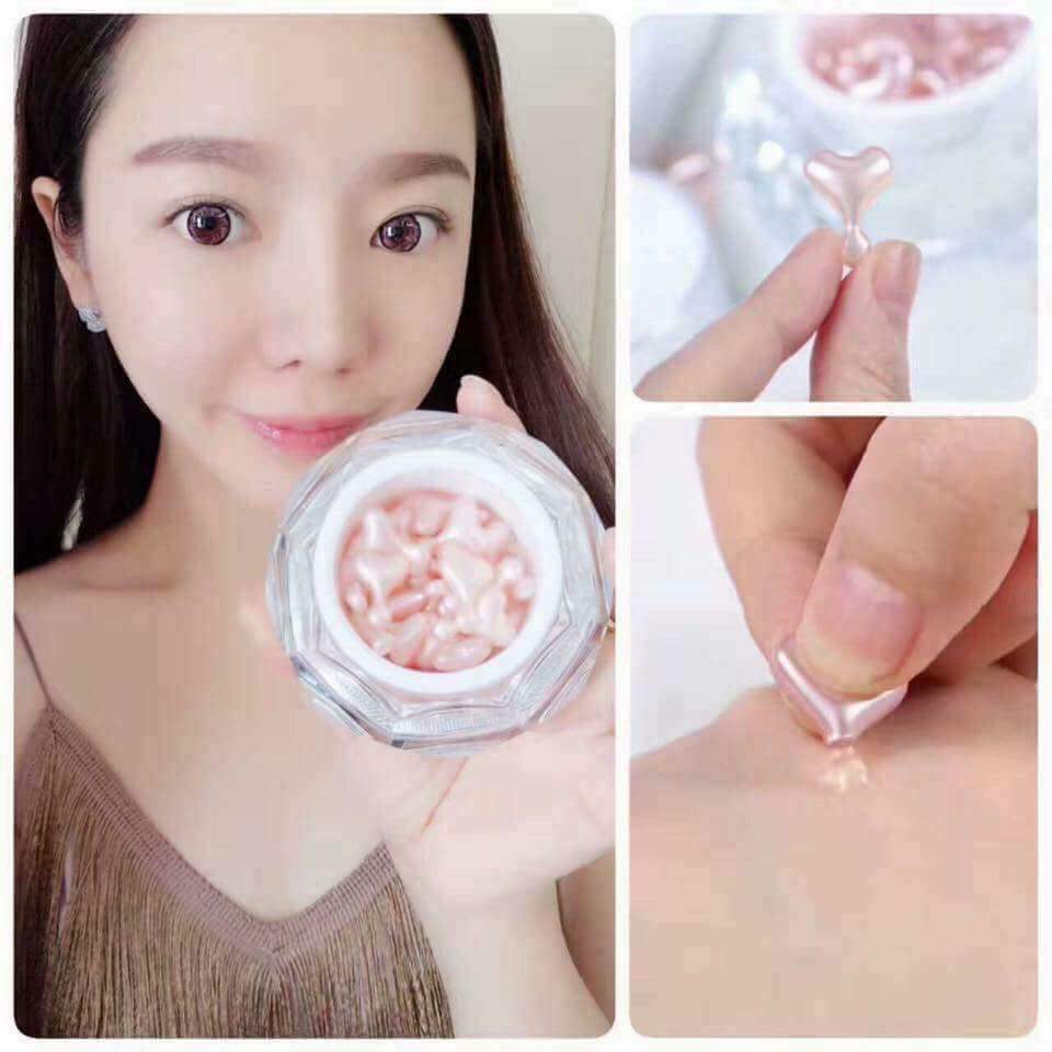 Разглаживающая эссенция в капсулах для упругости и ровного рельефа кожи Recore Serum DDS Richness Capsule Plus Разглаживающая эссенция в капсулах для упругости и ровного рельефа кожи Recore Serum DDS Richness Capsule Plus