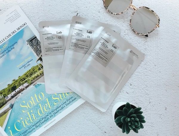 Профессиональная маска на биоцеллюлозной основе с экстрактом глубоководных водорослей Timeless Truth Deep Sea Extract Moisturising Bio Cellulose Lab Mask — фото товара Timeless