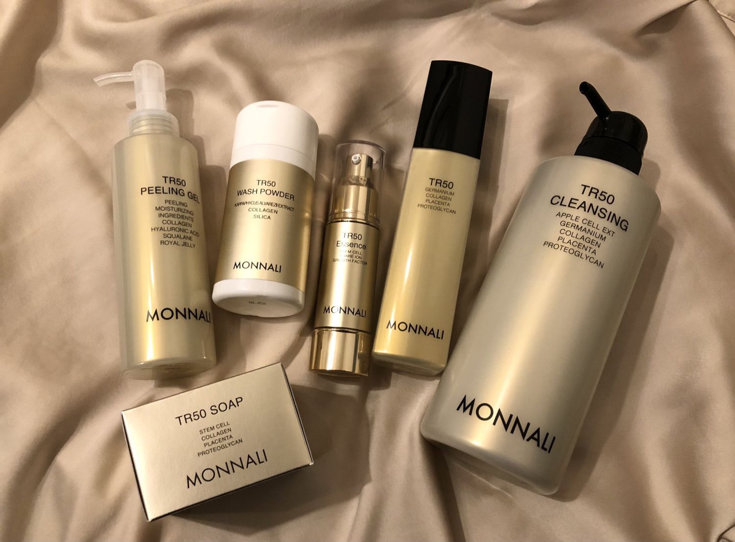 Омолаживающий лосьон с экстрактом плаценты Monnali TR50 Lotion