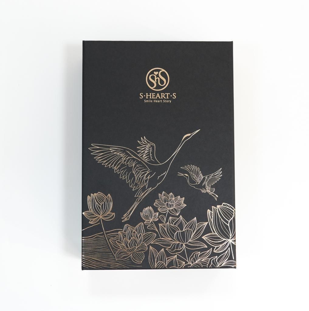 Премиальная расческа S-heart-S Scalp Brush Premium — купить в Japrise Премиальная расческа S-heart-S Scalp Brush Premium — фото товара S-HEART-S