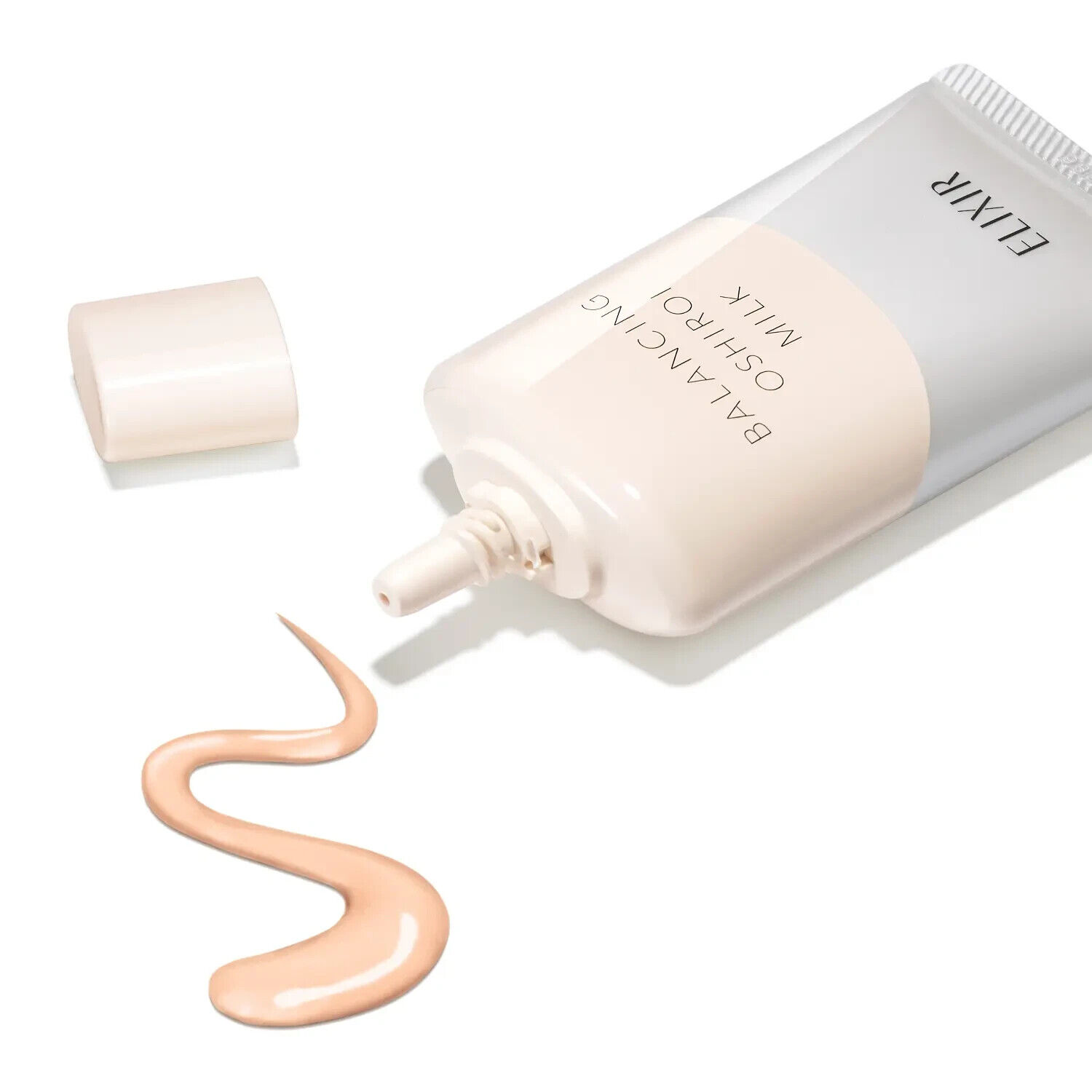 Матирующий дневной крем с защитой от солнца, блюр-эффект Shiseido Elixir Reflet Balancing Oshiroi Milk Cover Type — фото товара Shiseido