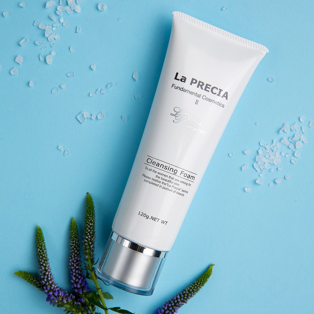 Очищающая пенка с экстрактом плаценты и морским илом UTP La PRECIA Cleansing Foam