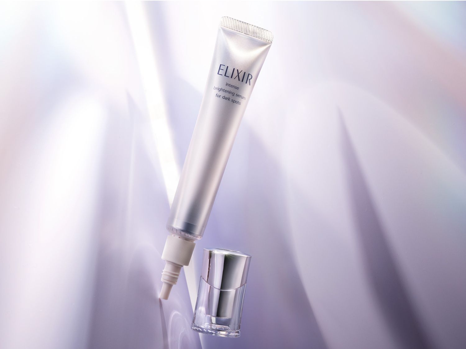 Концентрированная сыворотка для удаления пигментных пятен и выравнивания цвета лица Shiseido Elixir Intense Brightening Serum for Dark Spots