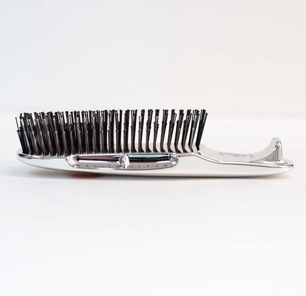 Премиальная расческа Мини Scalp Brush Makie Limited Edition — фото товара S-HEART-S