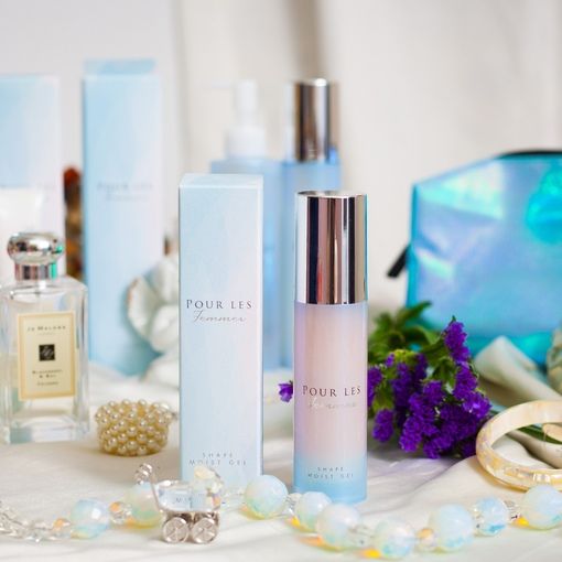 Гель-флюид на основе гиалуроновой кислоты и ферментированных экстрактов UTP Pour Les Femmes Shape Moist Gel — фото товара Laennec Skincare