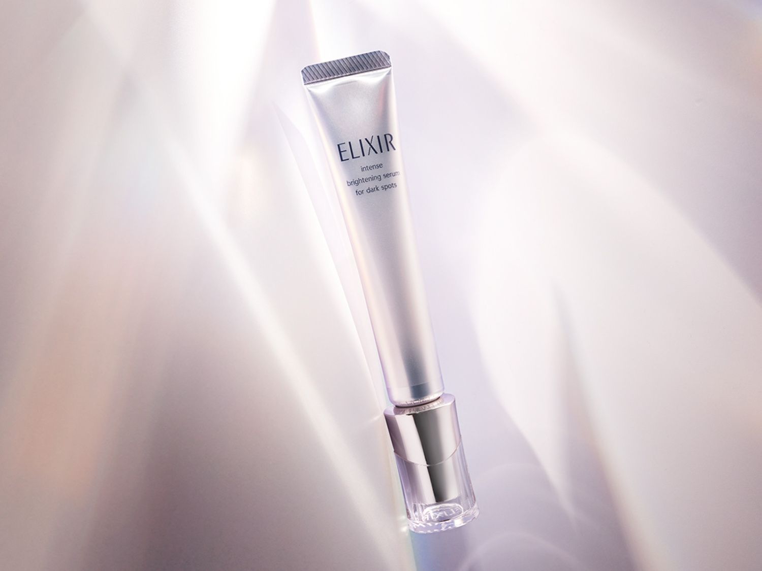 Концентрированная сыворотка для удаления пигментных пятен и выравнивания цвета лица Shiseido Elixir Intense Brightening Serum for Dark Spots — купить в Japrise Концентрированная сыворотка для удаления пигментных пятен и выравнивания цвета лица Shiseido Elixir Intense Brightening Serum for Dark Spots — фото товара Shiseido