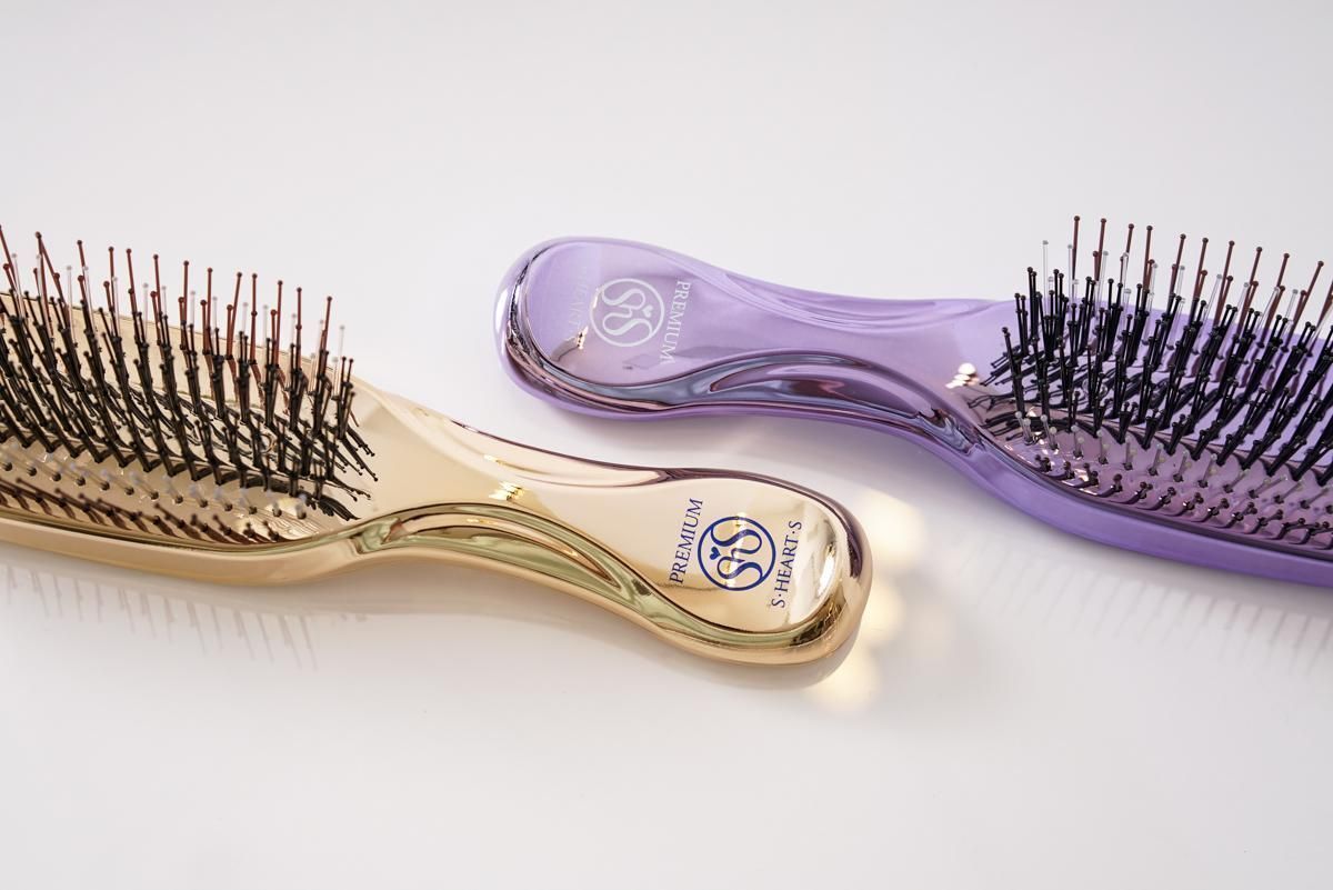 Премиальная расческа S-heart-S Scalp Brush Premium — купить в Japrise Премиальная расческа S-heart-S Scalp Brush Premium — фото товара S-HEART-S