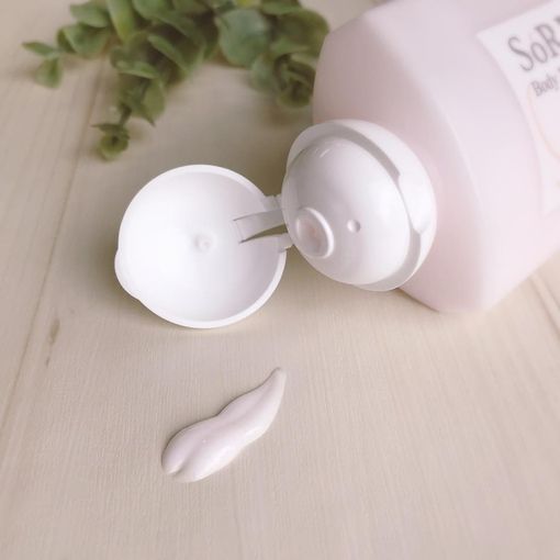 Увлажняющее молочко для тела с уникальным минеральным балансом UTP SoRE Leau De Mere Bodymilk — купить в Japrise Увлажняющее молочко для тела с уникальным минеральным балансом UTP SoRE Leau De Mere Bodymilk — фото товара Laennec Skincare