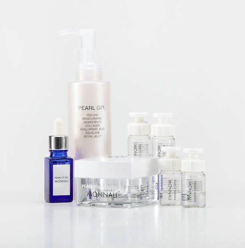 Масло для лица с витамином C, замедляющее старение Monnali Pearl CE Oil Масло для лица с витамином C, замедляющее старение Monnali Pearl CE Oil