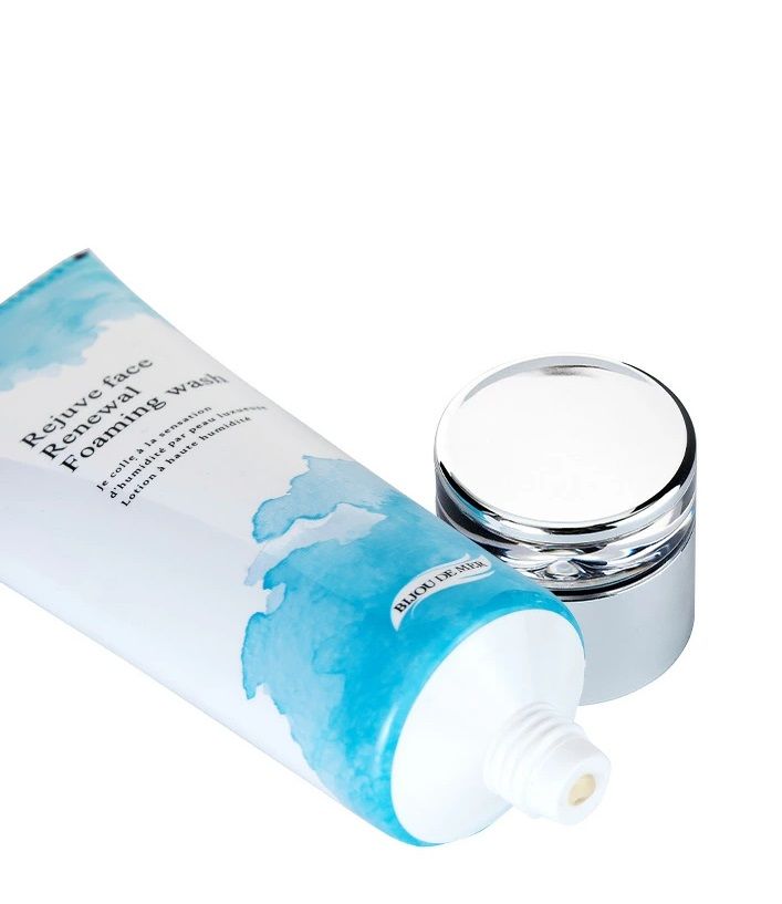 Очищающая пенка для умывания с морскими водорослями Recoreserum Bijou De Mer Rejuve Face Renewal Wash — купить в Japrise Очищающая пенка для умывания с морскими водорослями Recoreserum Bijou De Mer Rejuve Face Renewal Wash — фото товара Bijou De Mer