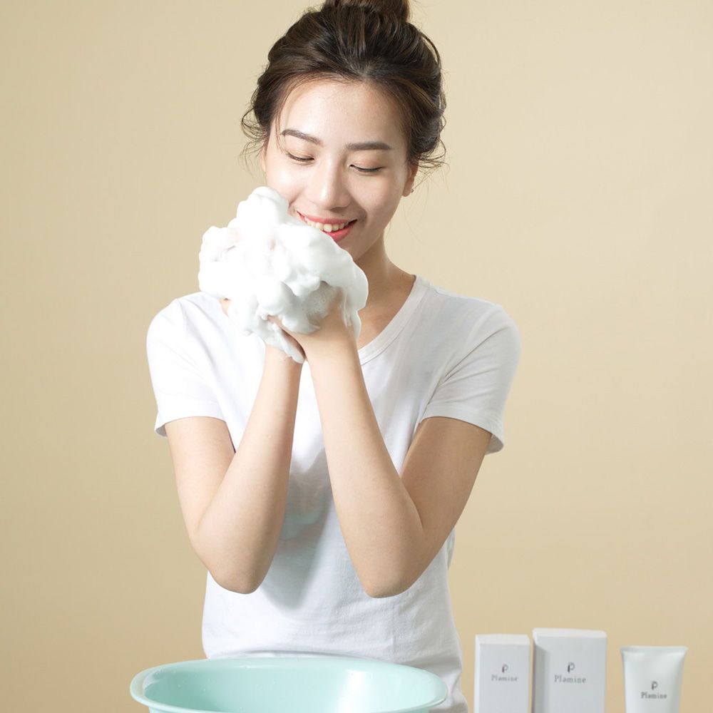 Четырехслойная пенообразующая косметическая сетка Plamine Awawa Net — купить в Japrise Четырехслойная пенообразующая косметическая сетка Plamine Awawa Net — фото товара Plamine