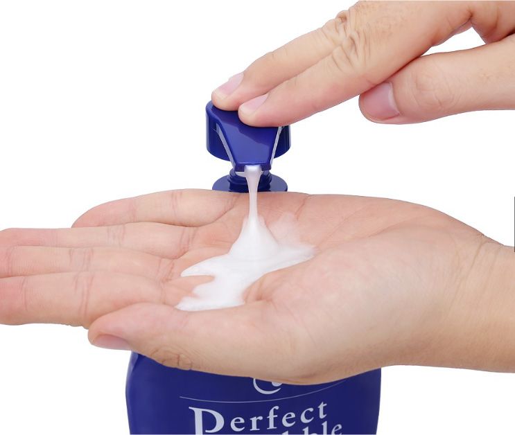 Увлажняющий гель-мыло для тела с функцией длительного дезодорирования с легким ароматом цветов и свежести SENKA Perfect Bubble Floral+ Shiseido