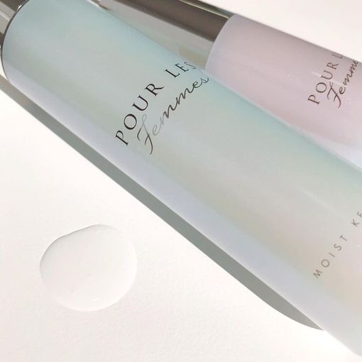 Гиалуроновый лосьон-бустер 2 в 1 для интенсивного увлажнения и упругости UTP Pour Les Femmes Moist Keeper