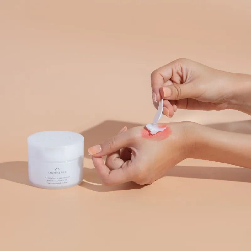 Нежный бальзам для снятия макияжа и очищения кожи LNC Cleansing Balm — фото товара Laennec Skincare