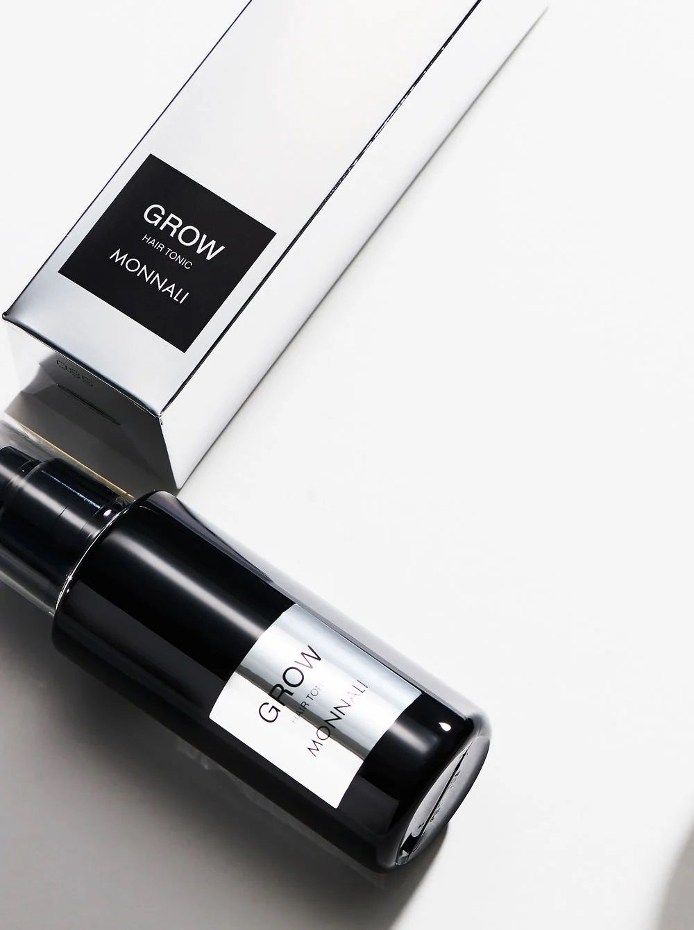 Тоник от выпадения волос с растительными экстрактами Monnali Grow Hair Tonic Treatment — купить в Japrise Тоник от выпадения волос с растительными экстрактами Monnali Grow Hair Tonic Treatment — фото товара MONNALI
