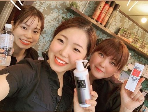 Шампунь для волос с плацентой и кератином для профессионального использования UTP MHG Pro Shampoo — купить в Japrise Шампунь для волос с плацентой и кератином для профессионального использования UTP MHG Pro Shampoo — фото товара Laennec Skincare